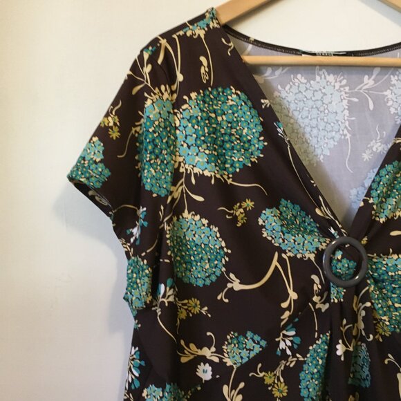 Y2K Vintage Made in Canada Retro Floral Empress Waist Tee With Shirt Clip - Picture 4 of 16